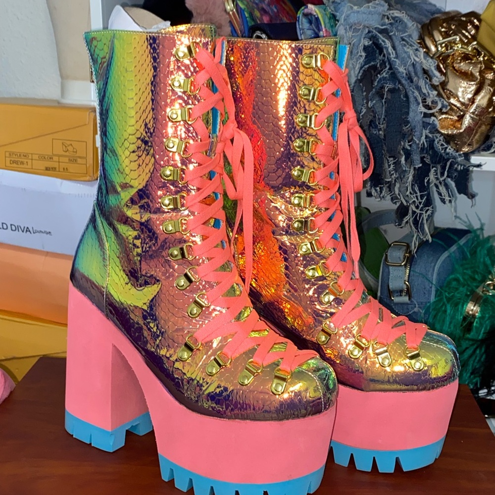 DollsKill Metallic boots
